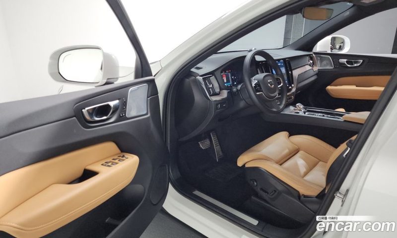 Volvo XC60 B5 Inscription