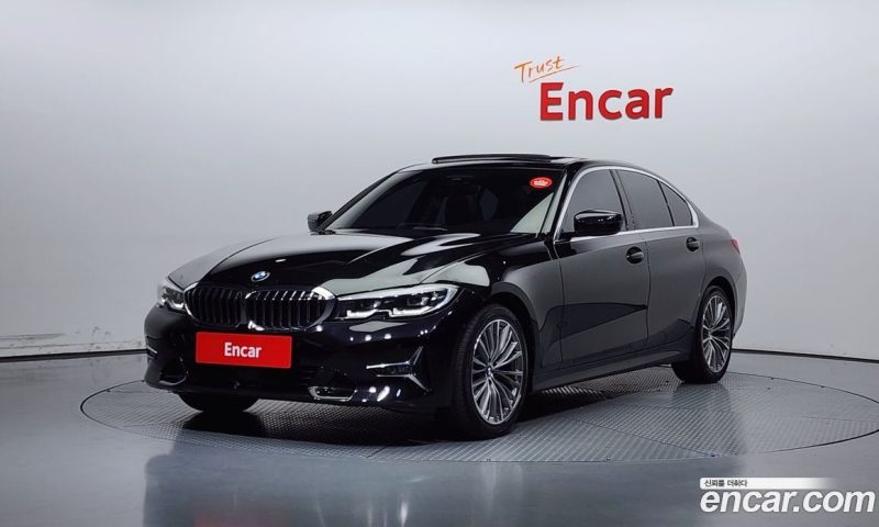 BMW 3-Series i320 Luxury
