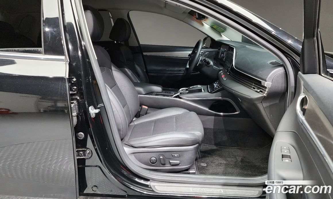 Hyundai Grandeur 2.5