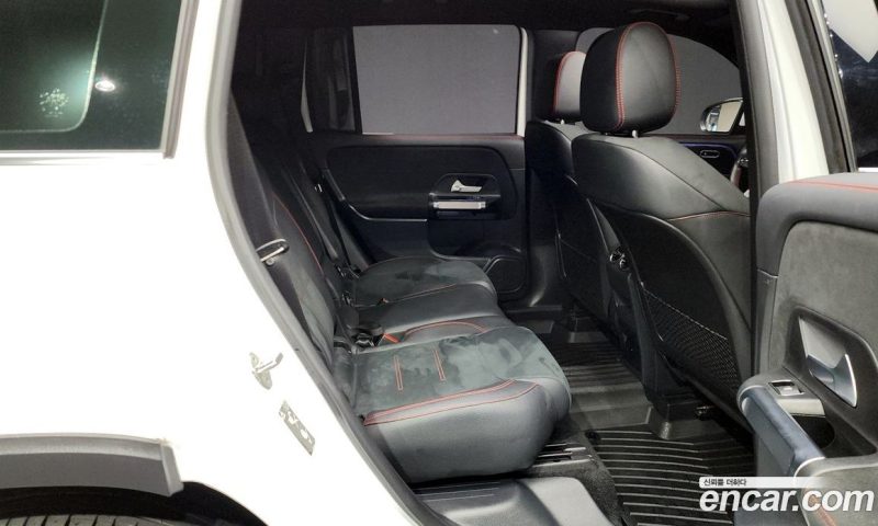Mercedes Benz GLB-Class GLB250 4MATIC