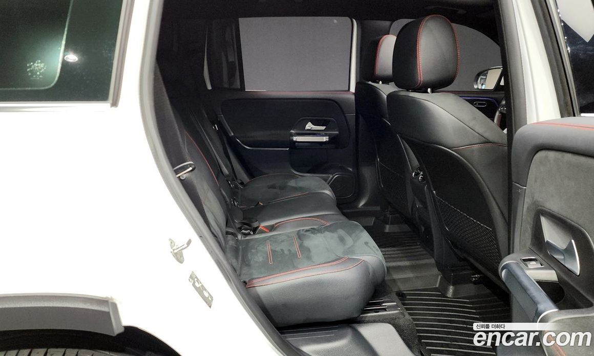 Mercedes Benz GLB-Class GLB250 4MATIC