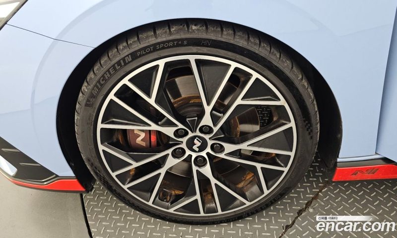 Hyundai Avante 2.0 N