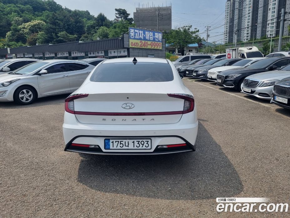 Hyundai Sonata 2.0