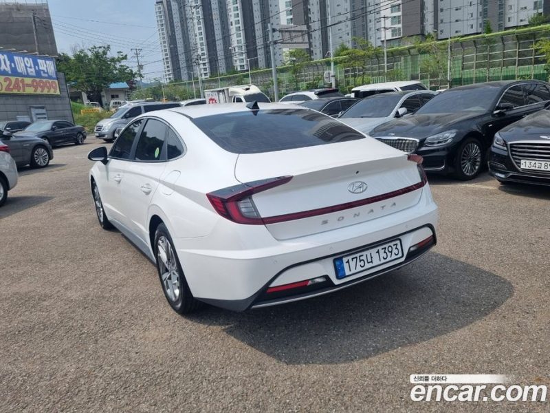 Hyundai Sonata 2.0