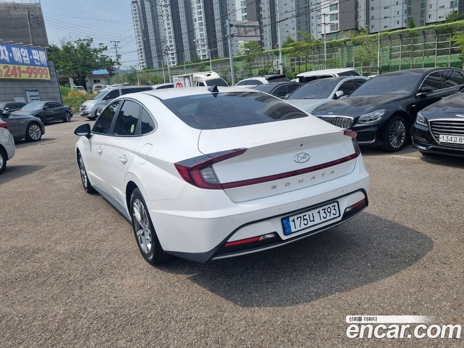 Hyundai Sonata 2.0