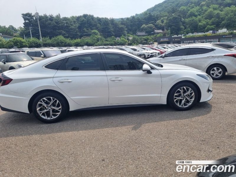 Hyundai Sonata 2.0