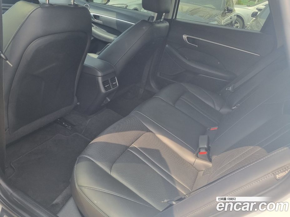 Hyundai Sonata 2.0