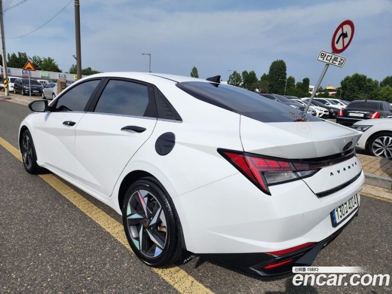 Hyundai Avante 1.6
