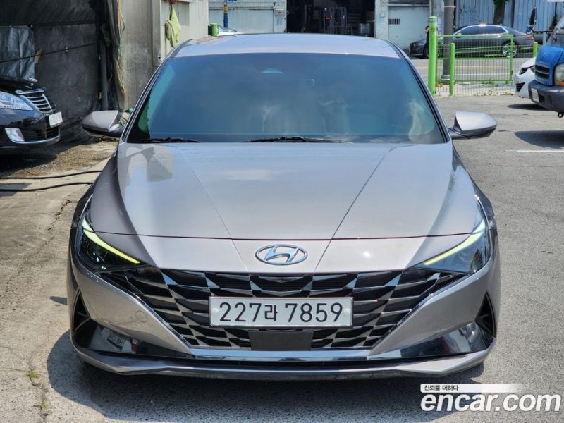 Hyundai Avante 1.6