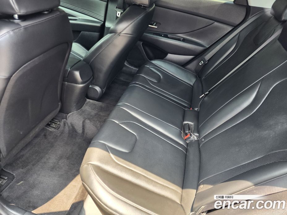 Hyundai Avante 1.6