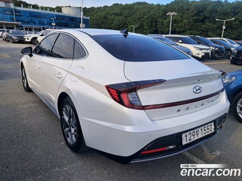 Hyundai Sonata 2.0