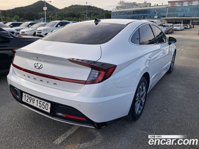 Hyundai Sonata 2.0