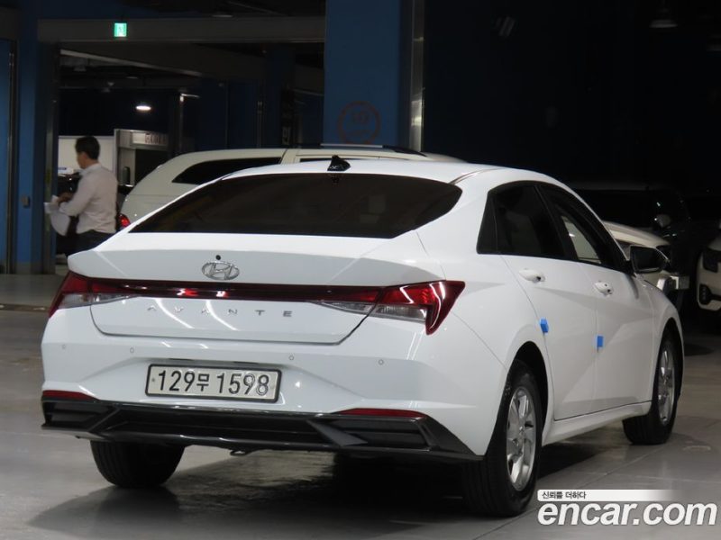 Hyundai Avante 1.6