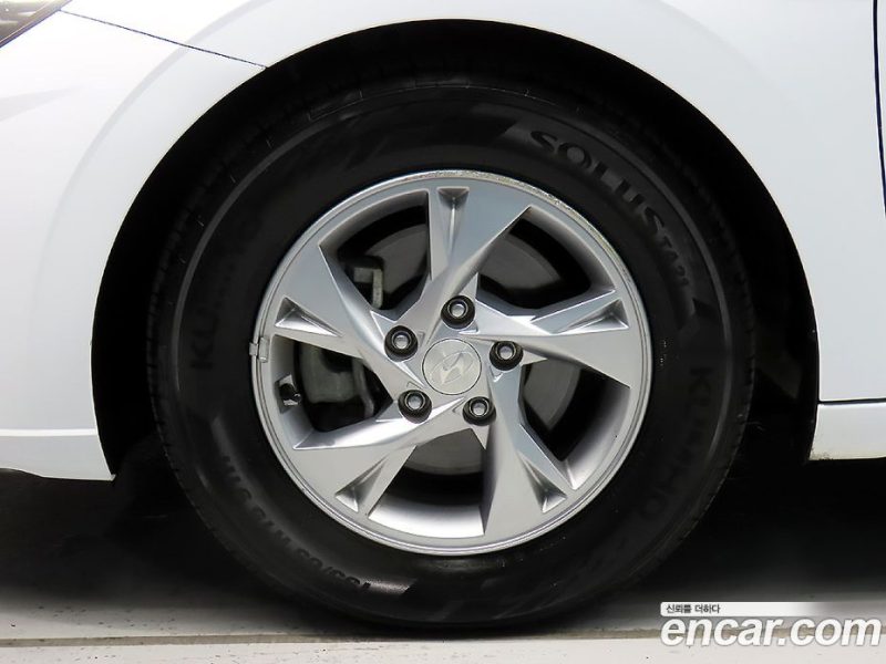 Hyundai Avante 1.6