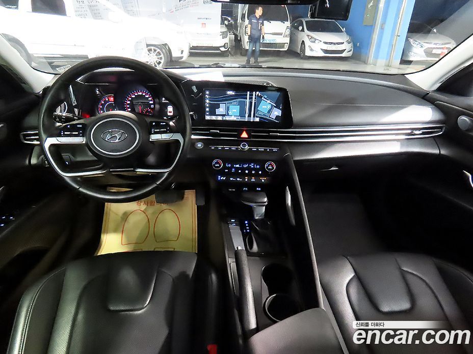 Hyundai Avante 1.6
