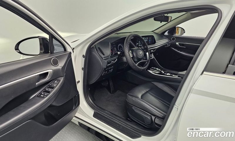 Hyundai Sonata 2.0