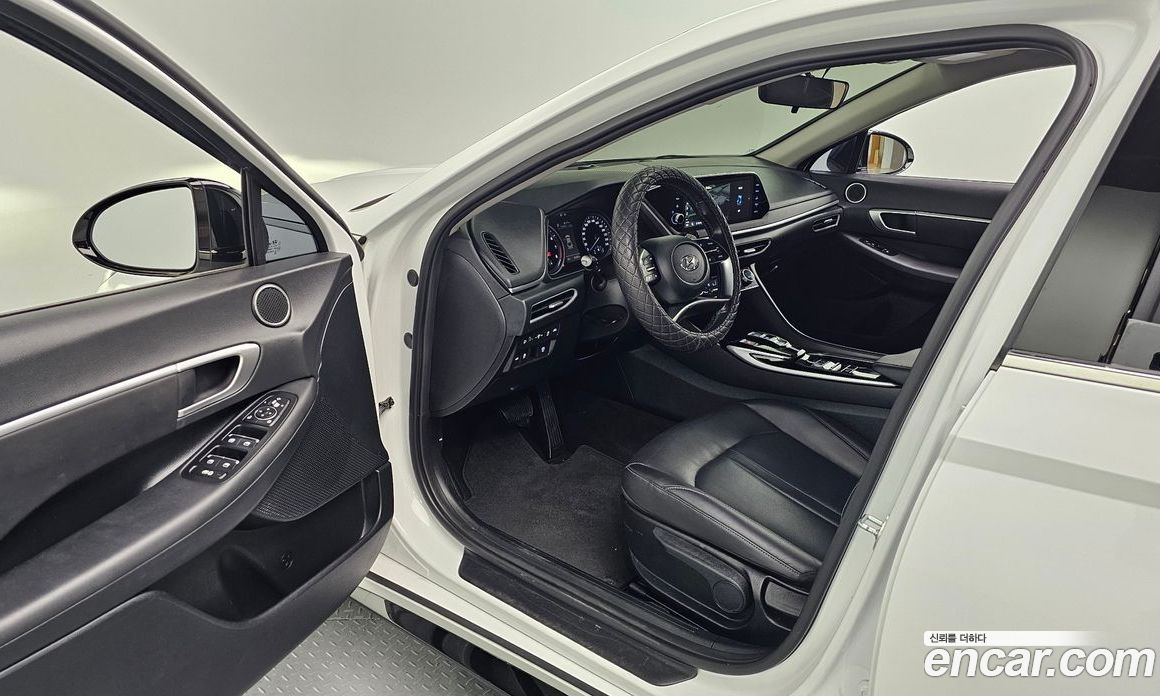 Hyundai Sonata 2.0