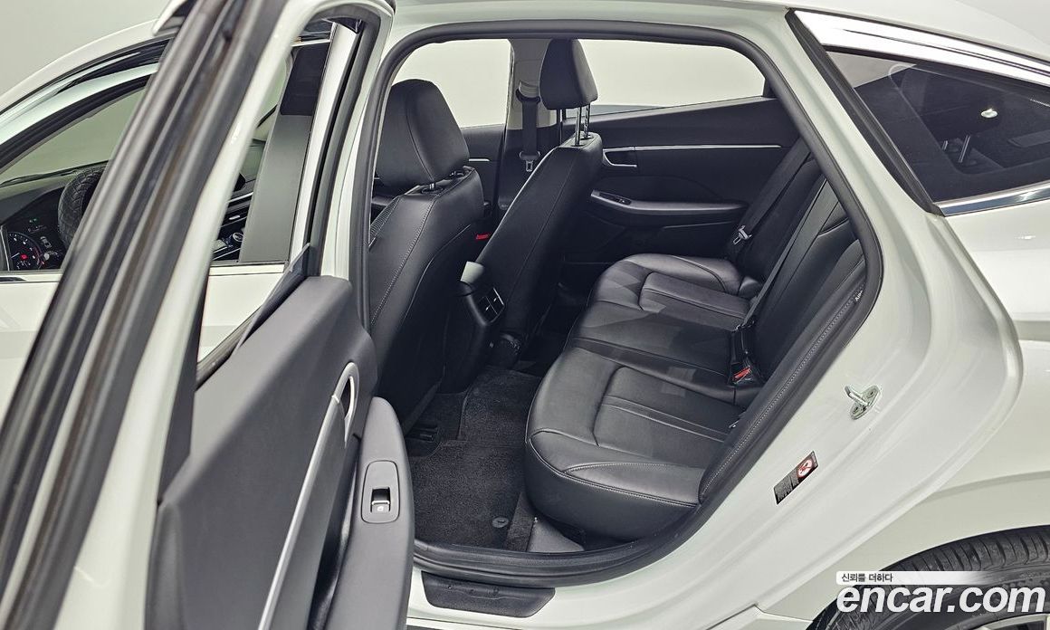 Hyundai Sonata 2.0