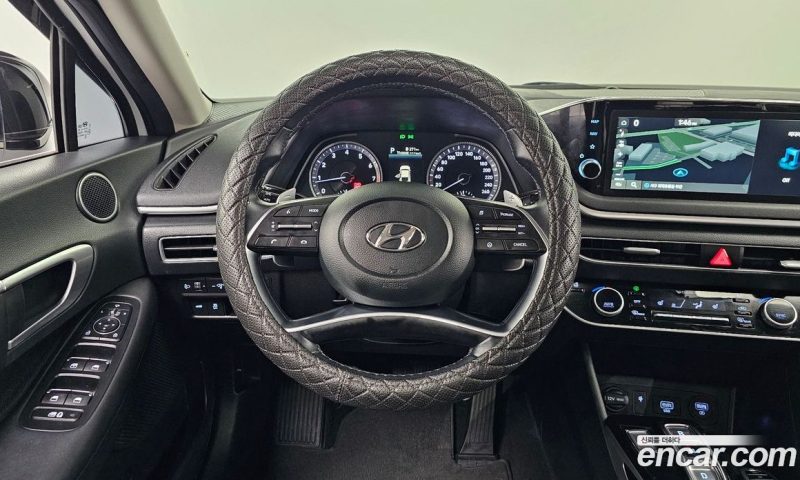Hyundai Sonata 2.0