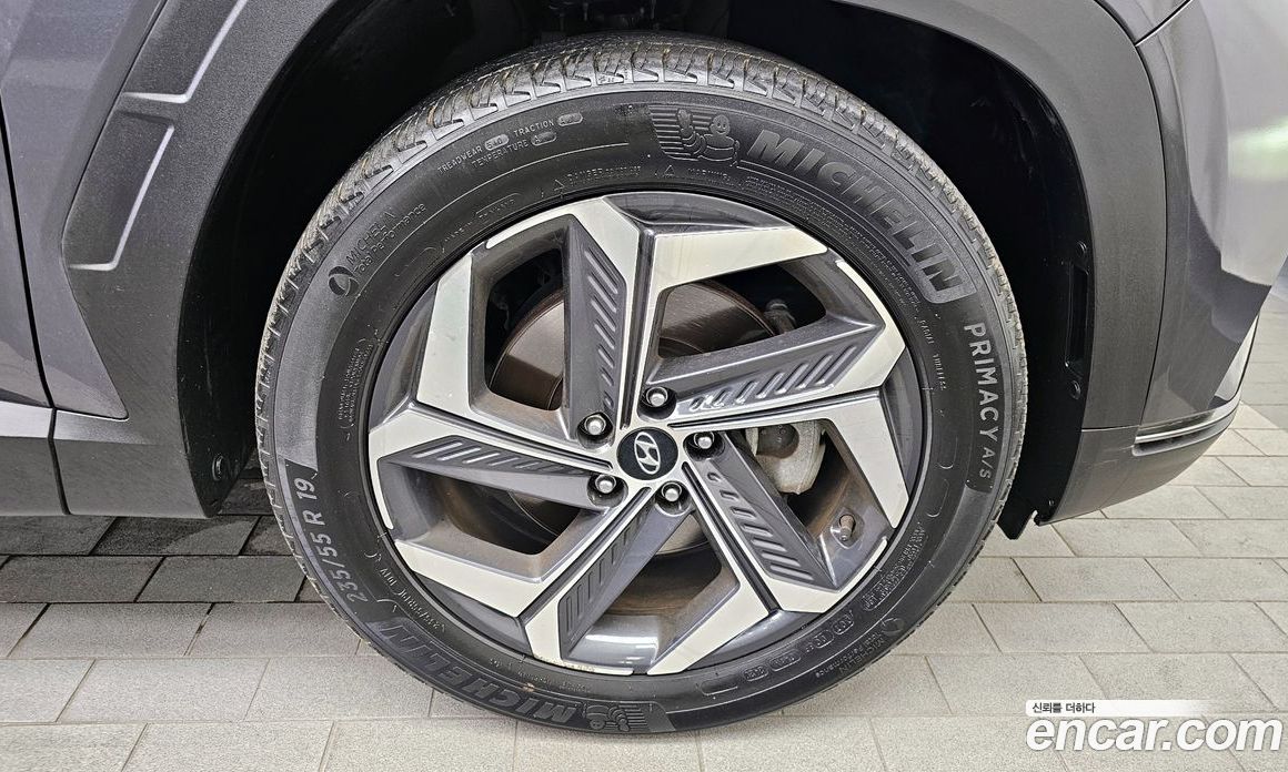 Hyundai Tucson Gasoline 1.6 Turbo 4WD