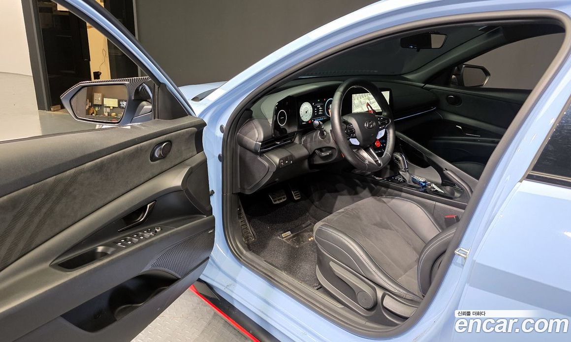 Hyundai Avante 2.0 N