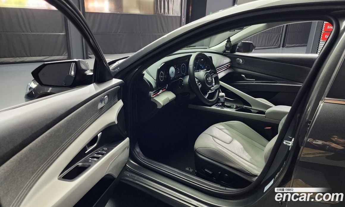 Hyundai Avante 1.6