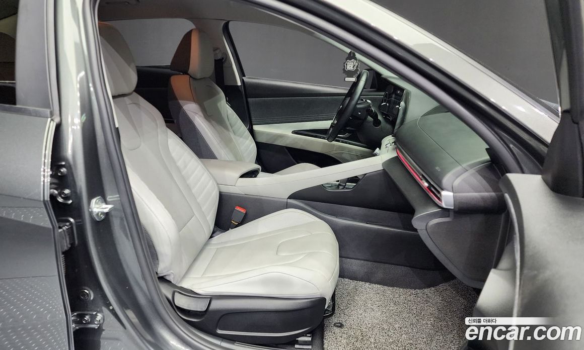 Hyundai Avante 1.6