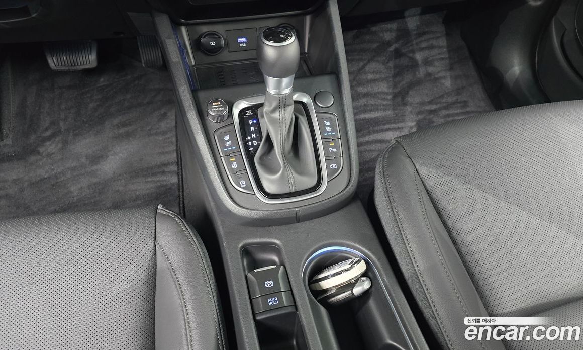 Hyundai Kona Gasoline 1.6 Turbo 2WD