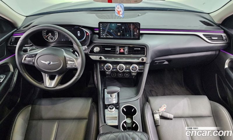 Genesis G70 Gasoline 2.0T 2WD
