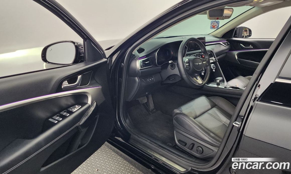 Genesis G70 Gasoline 2.0T 2WD