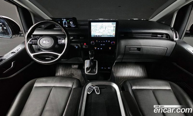 Hyundai Staria Cargo 5-Seater