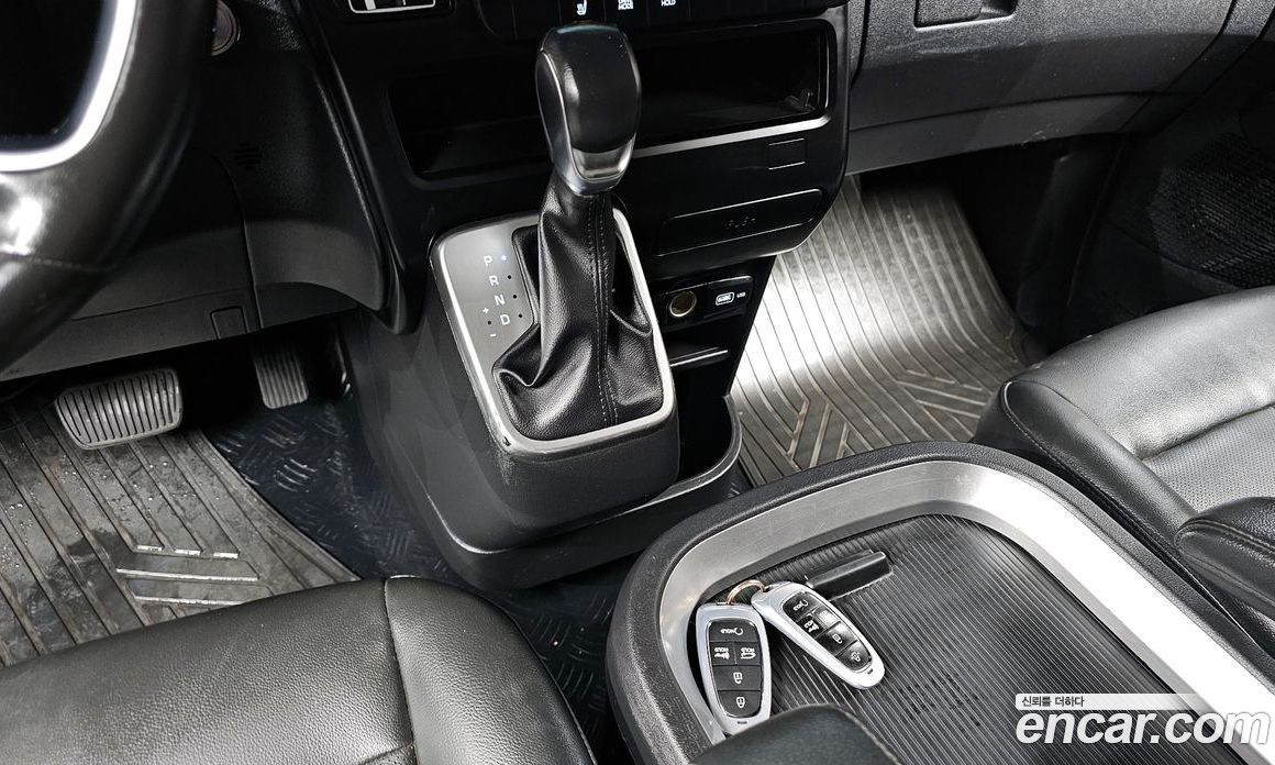 Hyundai Staria Cargo 5-Seater