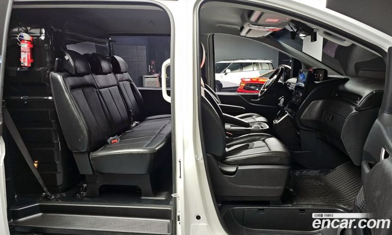 Hyundai Staria Cargo 5-Seater