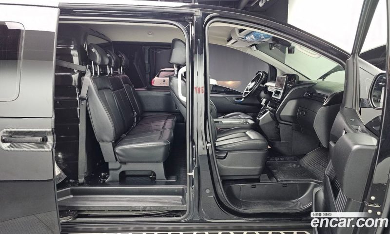 Hyundai Staria Cargo 5-Seater