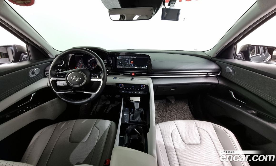 Hyundai Avante 1.6