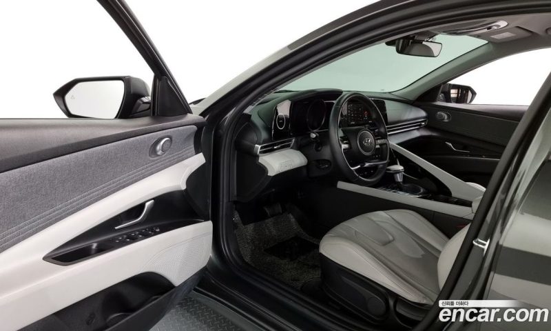 Hyundai Avante 1.6