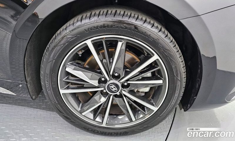 Hyundai Grandeur 2.5