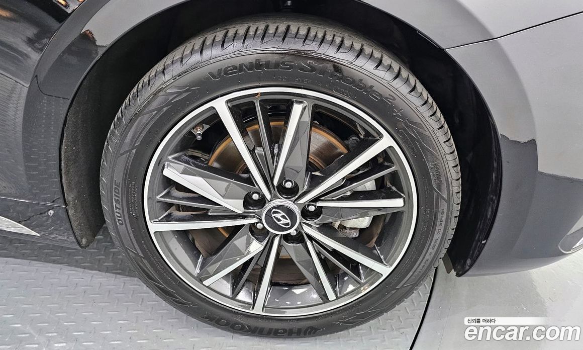 Hyundai Grandeur 2.5