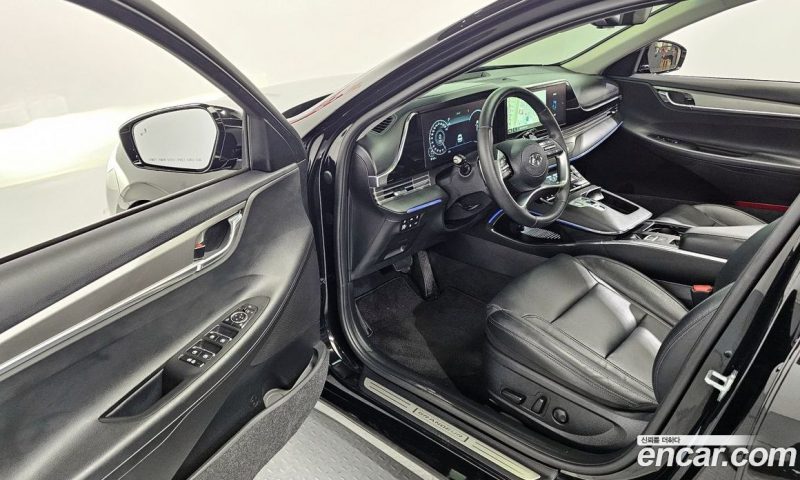 Hyundai Grandeur 2.5