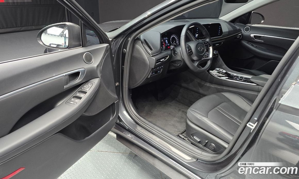 Hyundai Sonata 2.0