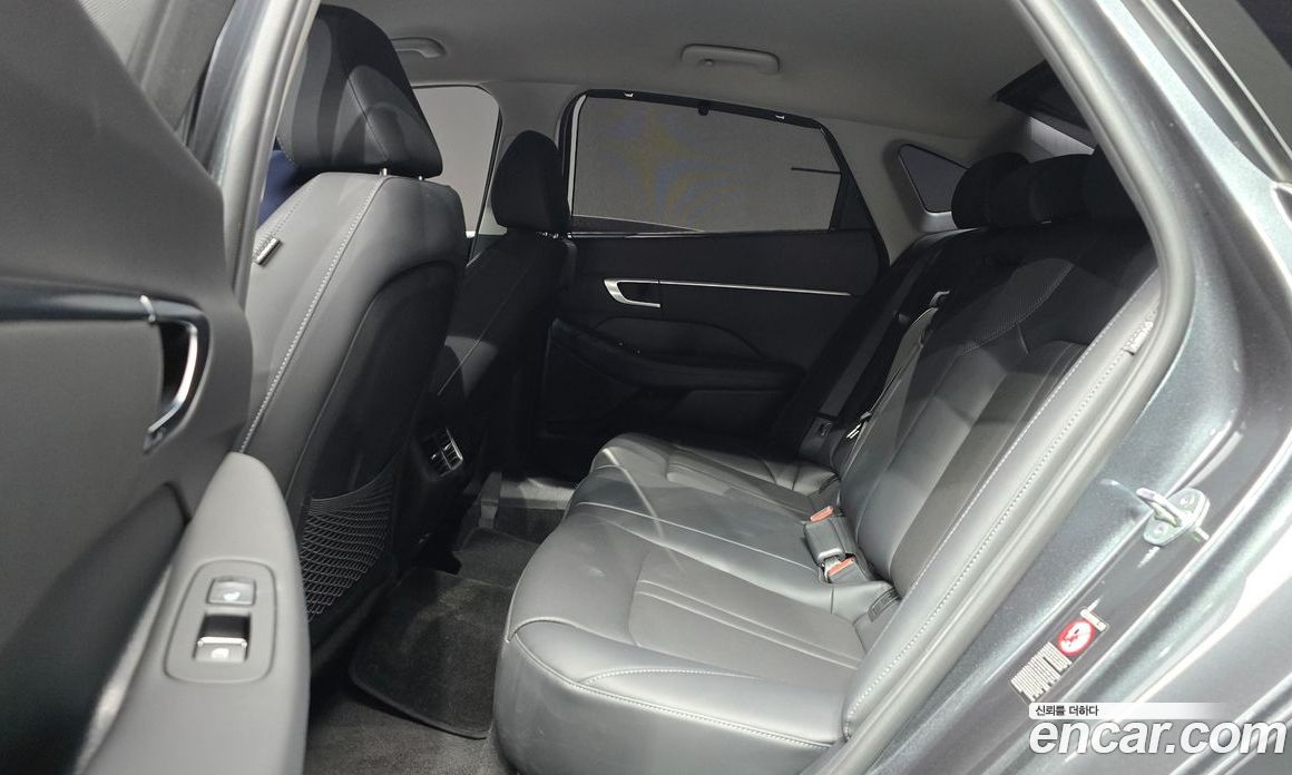 Hyundai Sonata 2.0