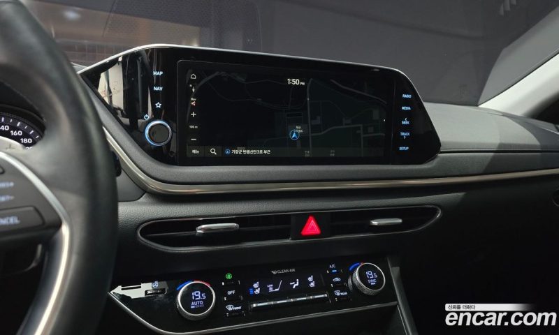 Hyundai Sonata 2.0