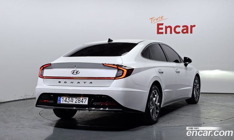 Hyundai Sonata 2.0