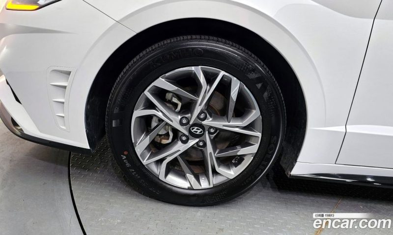 Hyundai Sonata 2.0