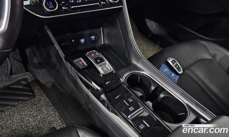 Hyundai Sonata 2.0