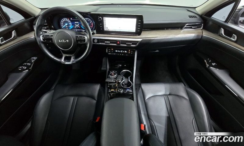 Kia K5 2.0