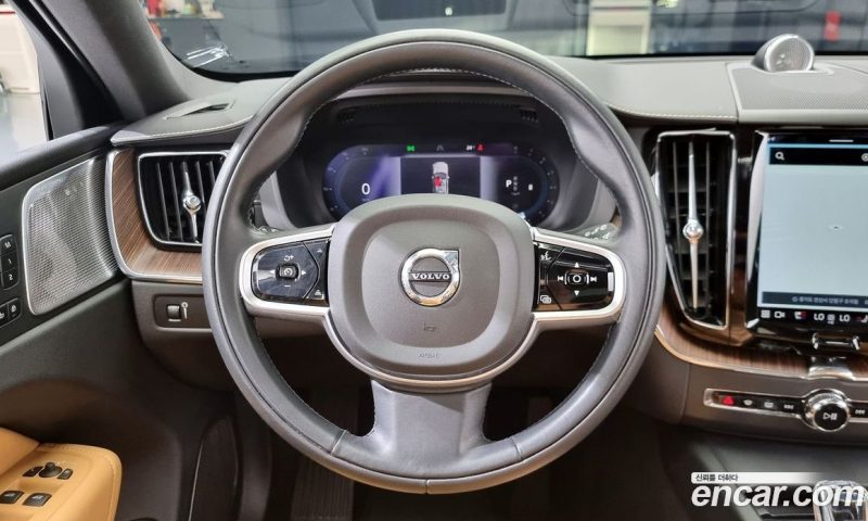 Volvo XC60 B5 Inscription