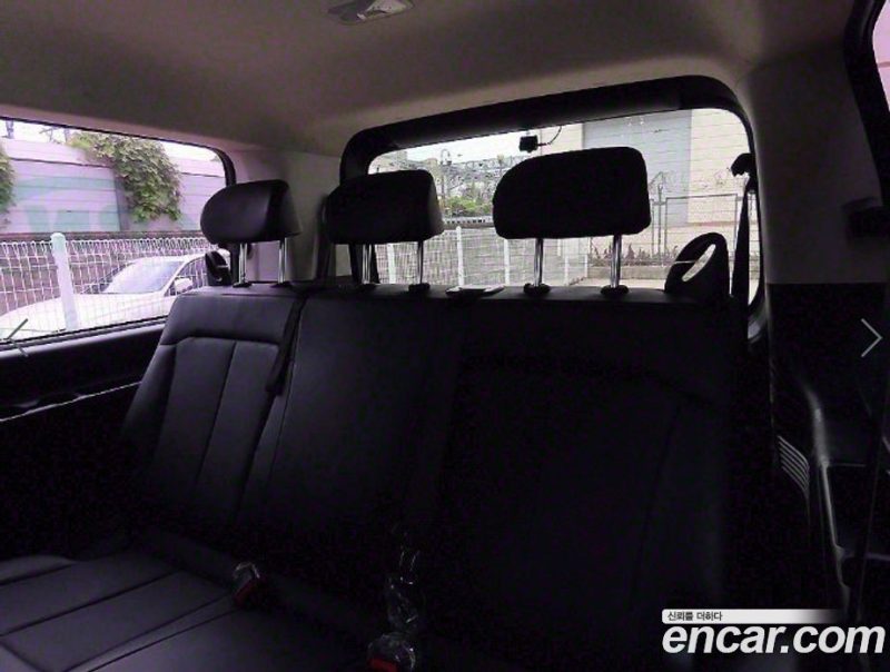 Hyundai Staria Tourer 9-Seater