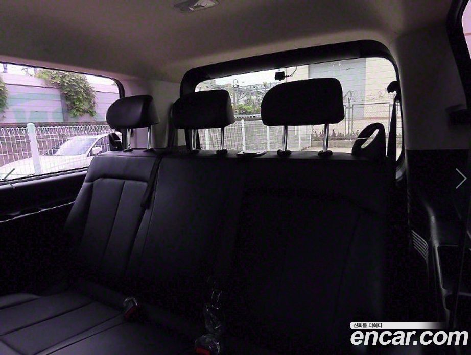 Hyundai Staria Tourer 9-Seater
