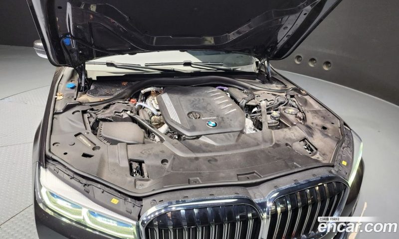 BMW 7-Series 730D xDrive Design Pure Excellence